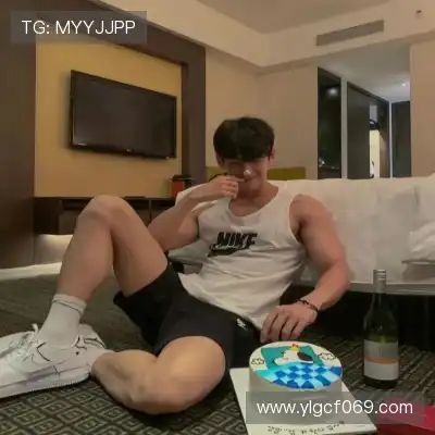 何战朗